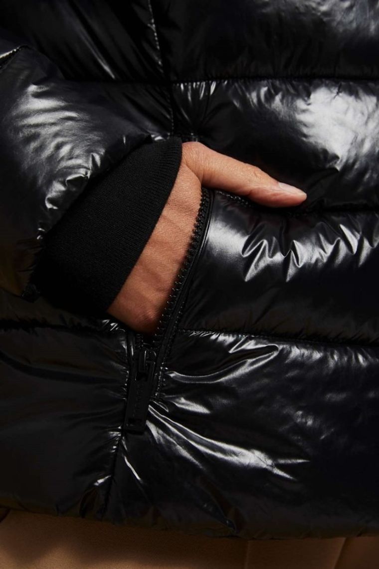 Kurtka damska z kapturem, czarna, Moodo