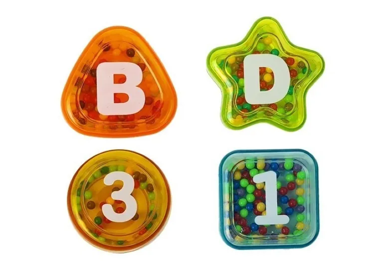 Lean Toys, zjeżdżalnia z piłeczkami