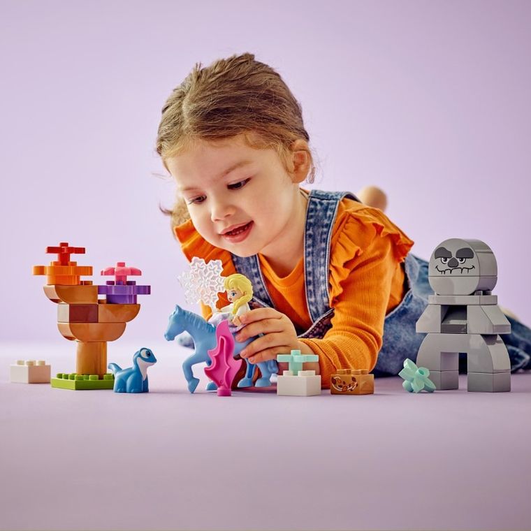 LEGO DUPLO Disney, Elza i Bruni w Zaczarowanym Lesie, 10418