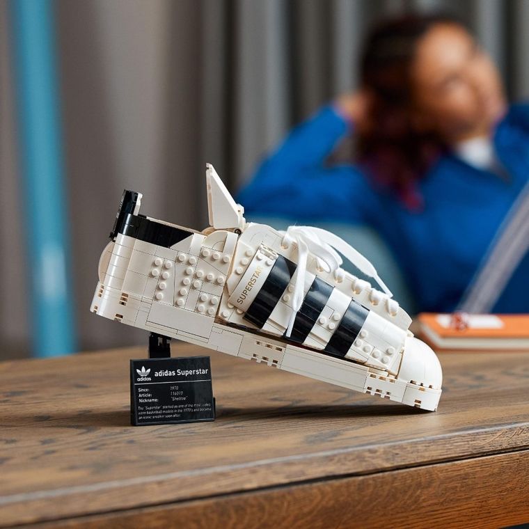 LEGO Icons, But Adidas Originals Superstar, 10282