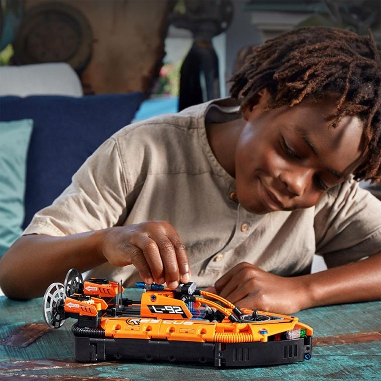 LEGO Technic, Poduszkowiec ratowniczy, 42120