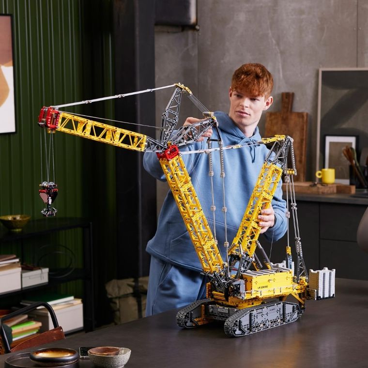LEGO Technic, Żuraw gąsienicowy Liebherr LR 13000, 42146