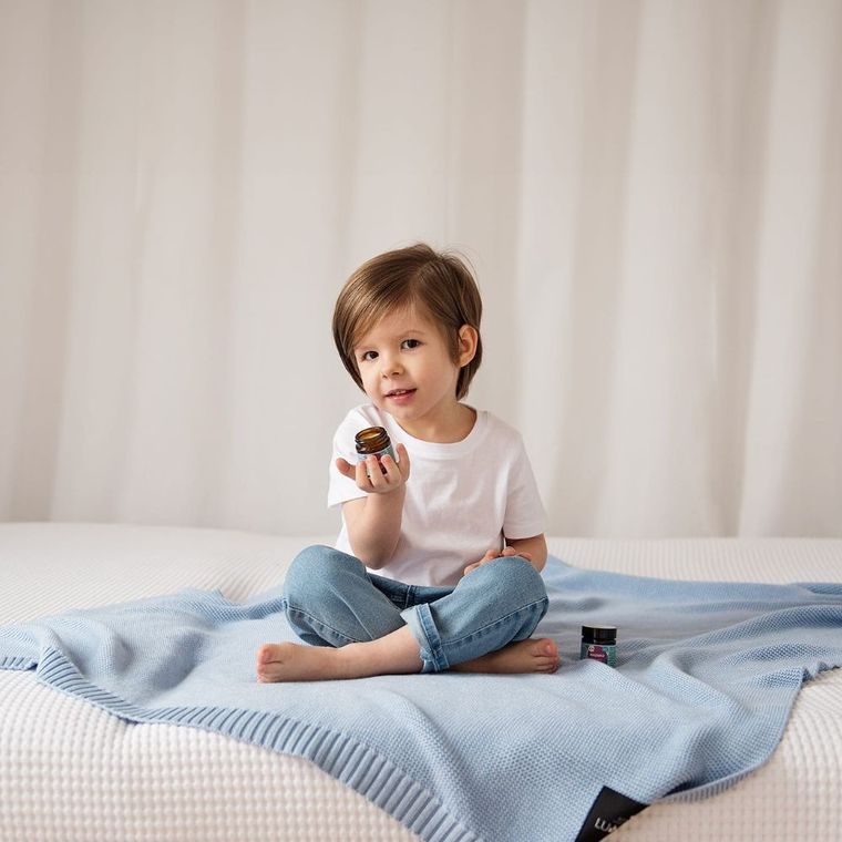 LullaLove, ziołowe mazidło wspierające z tymiankiem, paczulą i eukaliptusem, 30 ml