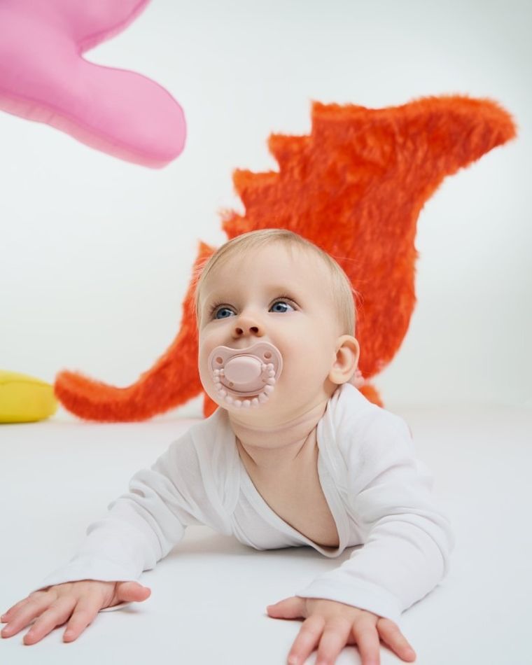 LUU Kids, smoczek pozycjonujący, Velvet Blush, 0-3m