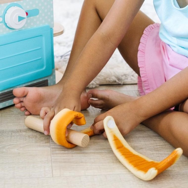 Melissa & Doug, La Patisserie Bakery, drewniana piekarnia z akcesoriami