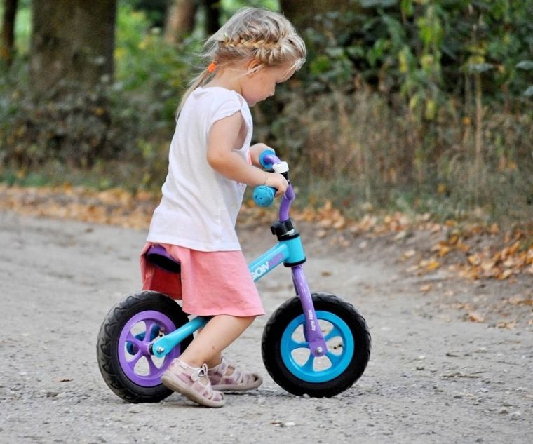 Milly Mally, Dragon, rowerek biegowy z hamulcem, candy