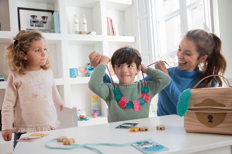 Miniland, koraliki do nawlekania, zestaw kreatywny