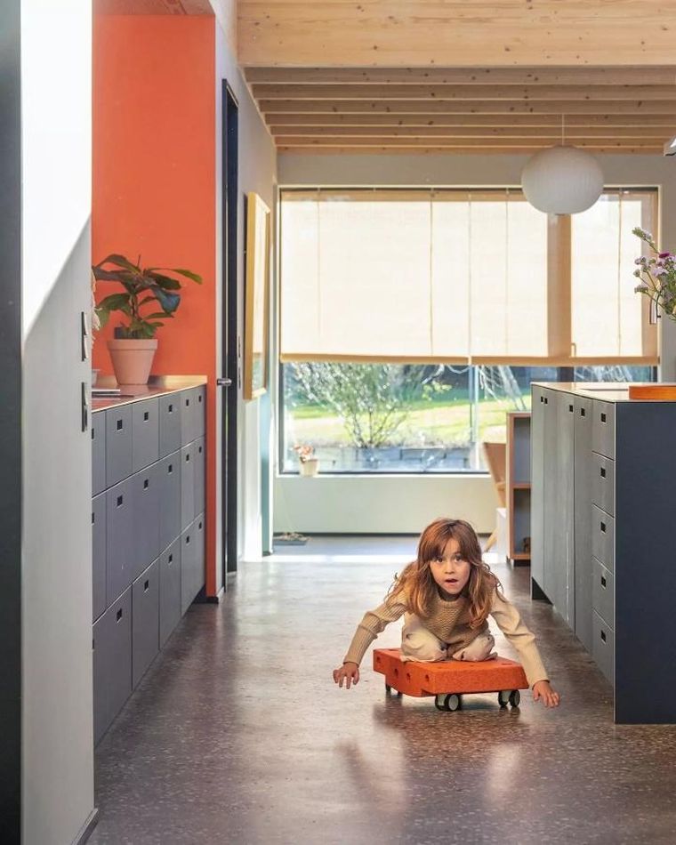 Modu, Curiosity Set, kreatywne klocki rozwijające motorykę dużą, z funkcją jeździka, pomarańczowy