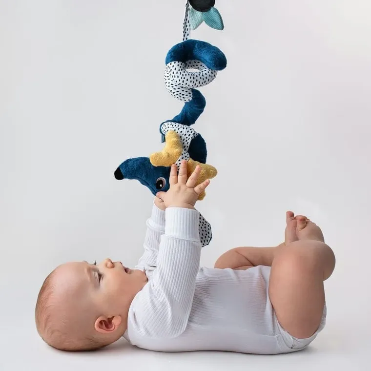 Mom's Care, Jamiś, spiralka do wózka, pastelowa zawieszka sensoryczna z lusterkiem i grzechotką, granatowa