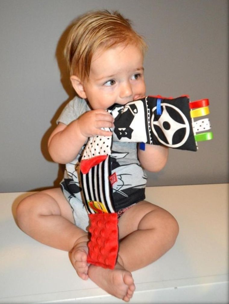 Mom's Care, mała książeczka, kontrastowa zabawka sensoryczna, niebieska