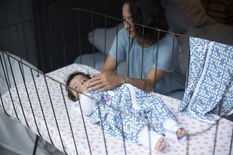 Motherhood, Kwadraty Różowe, śpiworek letni z nogawkami, TOG 1, 12-18m