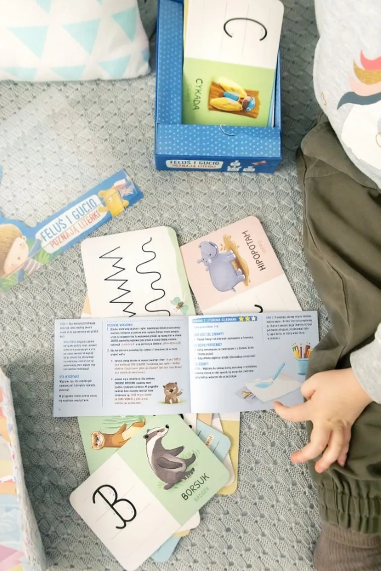 Nasza Księgarnia, Feluś i Gucio poznają literki, gra edukacyjna