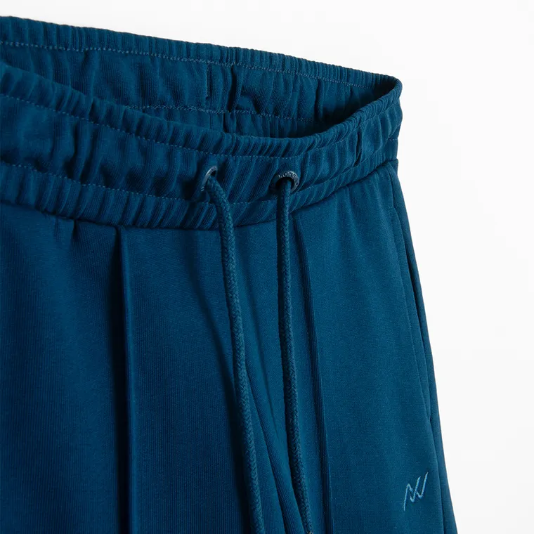 Niebieskie spodnie dresowe wide leg NOWEAR