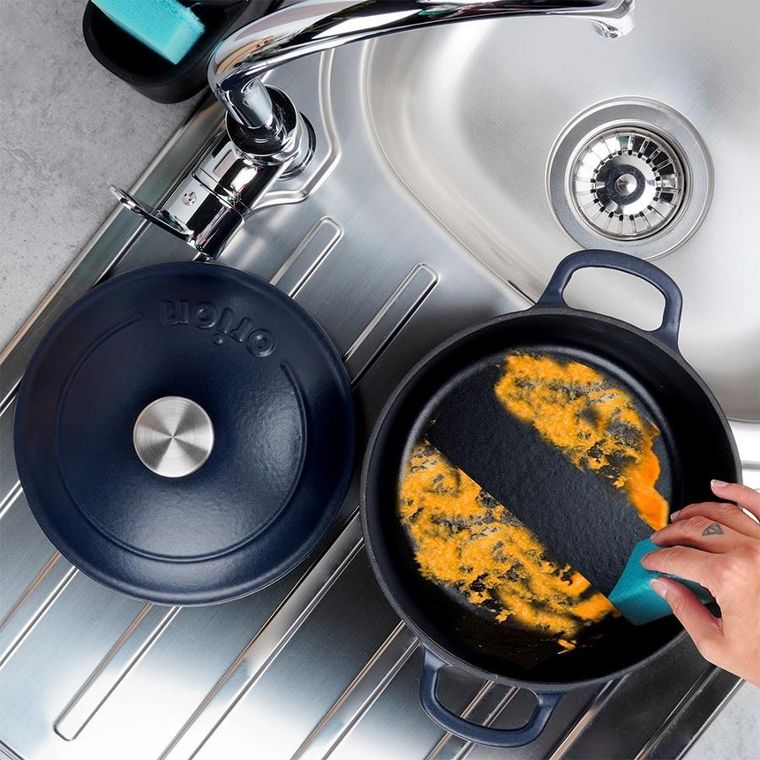 Orion, Litina, garnek z pokrywką, żeliwny, emaliowany, 22 cm, 3,3l