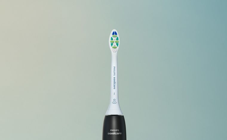 Philips, Sonicare 2100, szczoteczka soniczna, czarna, HX4021/02