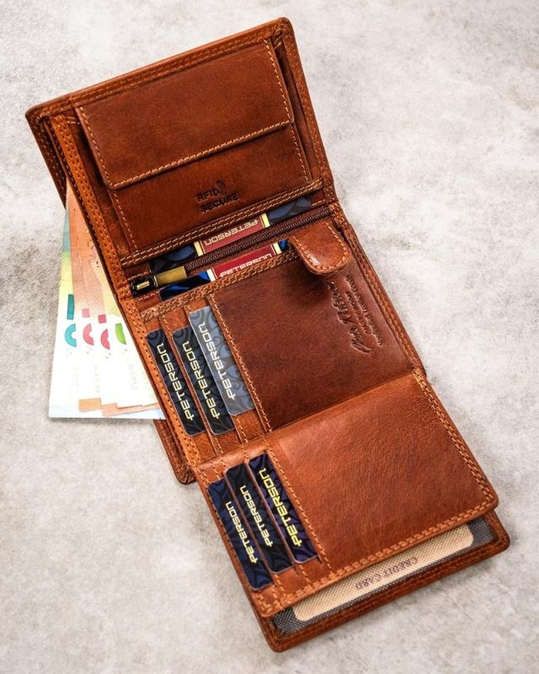 Portfel, brązowy, skórzany, strzelec, Peterson