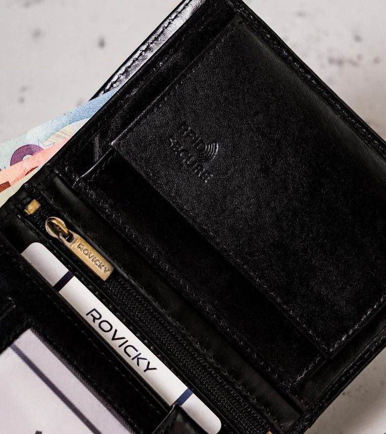 Portfel, czarno-czerwony, skórzany, RFID, Rovicky