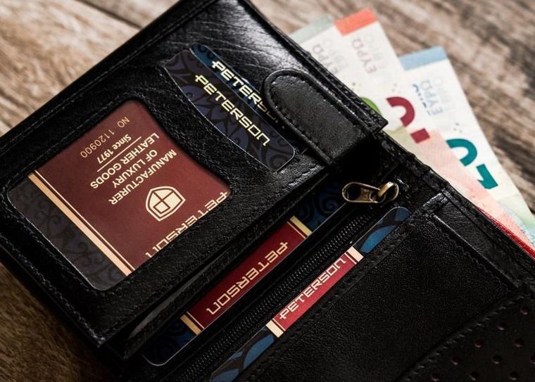 Portfel, czarny, skórzany, Peterson