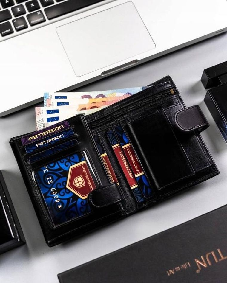 Portfel, czarny, skórzany, Peterson