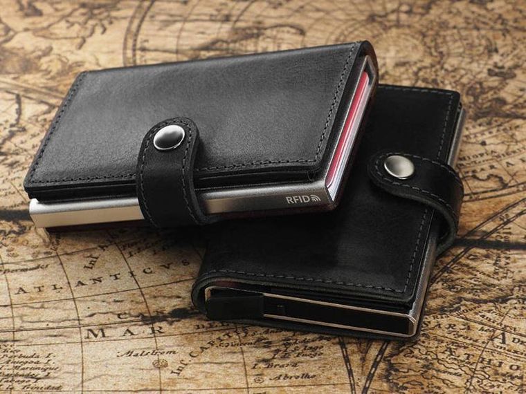 Portfel, czarny, skórzany, Peterson