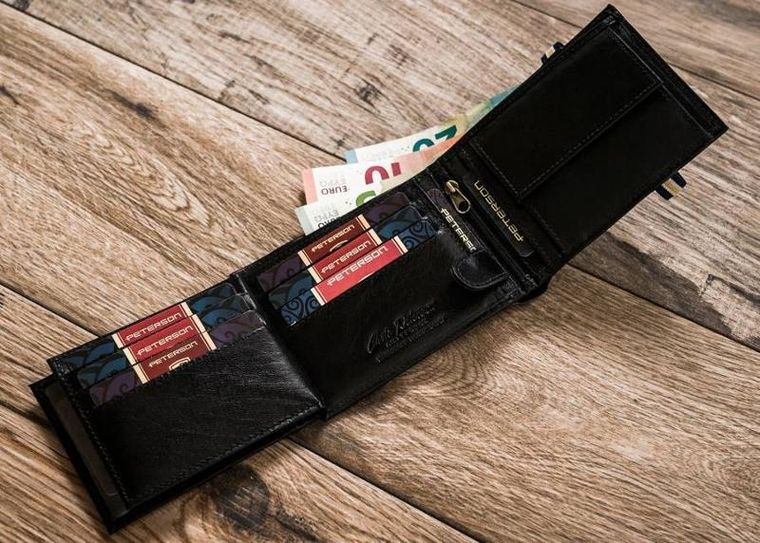 Portfel, czarny, skórzany, Peterson