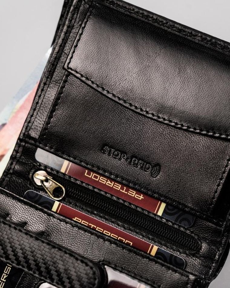 Portfel, czarny, skórzany, Peterson