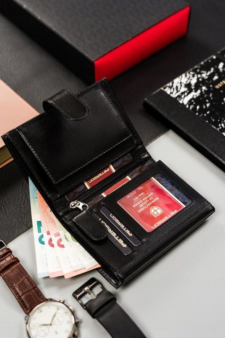 Portfel, czarny, skórzany, Peterson