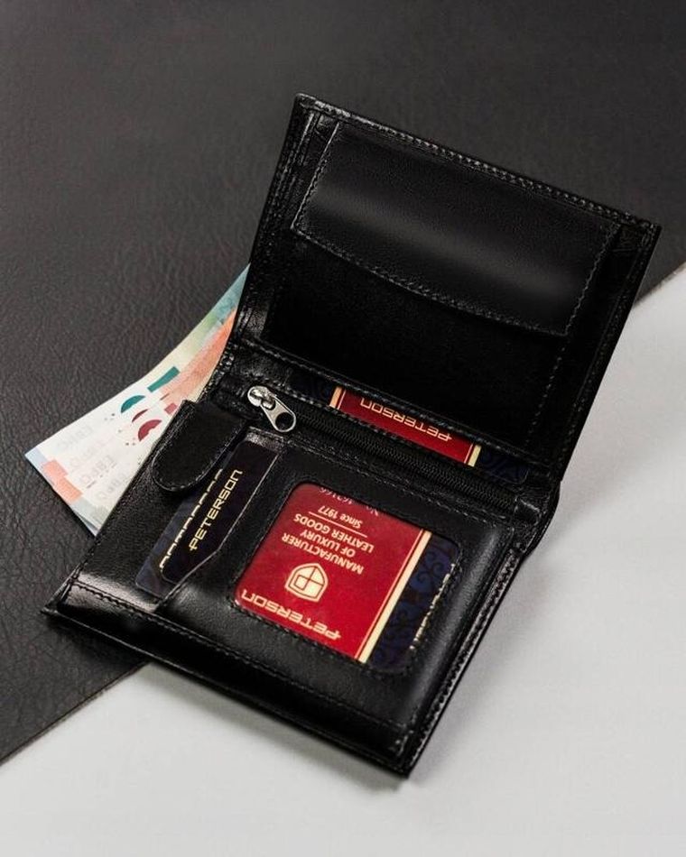 Portfel, czarny, skórzany, Peterson
