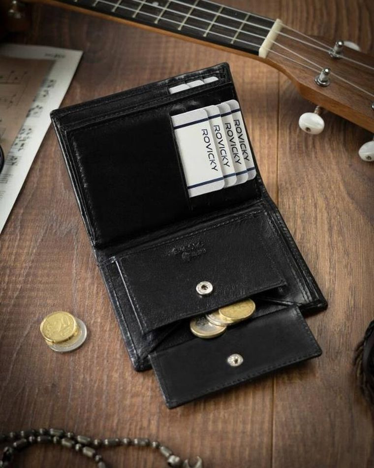 Portfel, czarny, skórzany, RFID, 4U Cavaldi