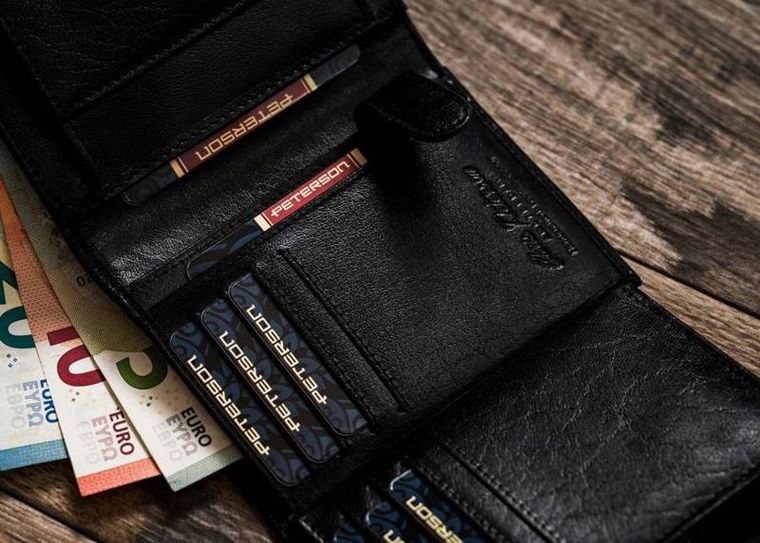 Portfel, czarny, skórzany, RFID, Peterson