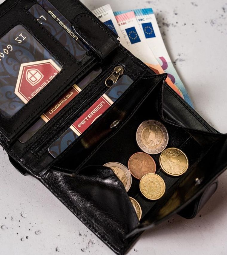 Portfel, czarny, skórzany, RFID, Peterson
