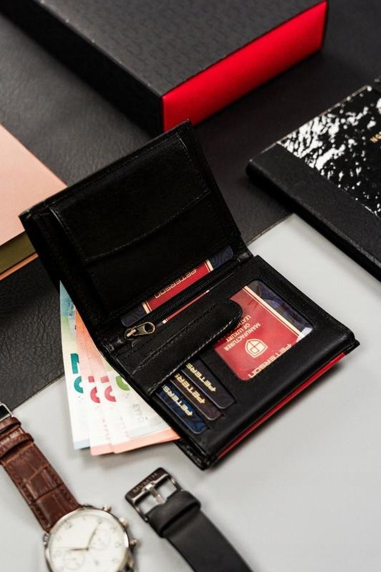 Portfel, czarny, skórzany, RFID, Peterson