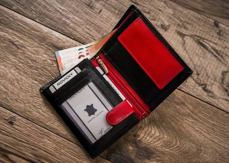 Portfel, czarny, skórzany, RFID, Rovicky