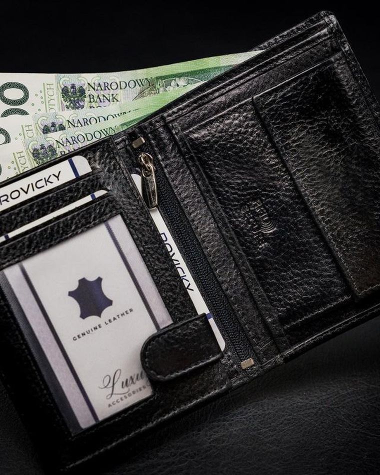 Portfel, czarny, skórzany, RFID, Rovicky