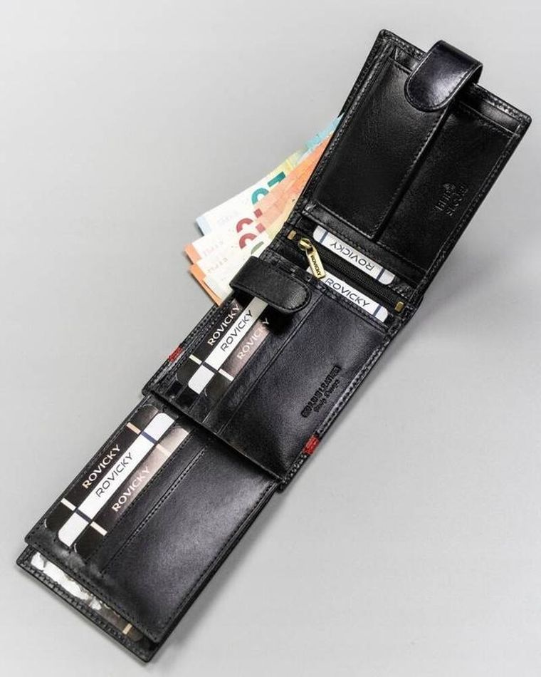 Portfel, czarny, skórzany, RFID, Rovicky