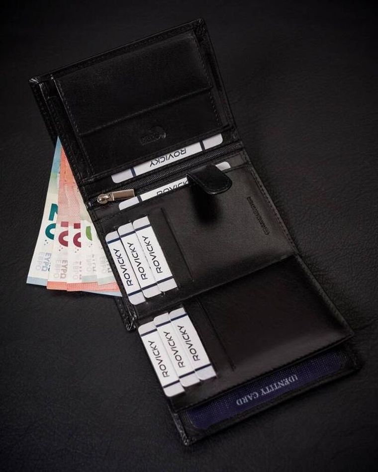 Portfel, czarny, skórzany, RFID, Rovicky