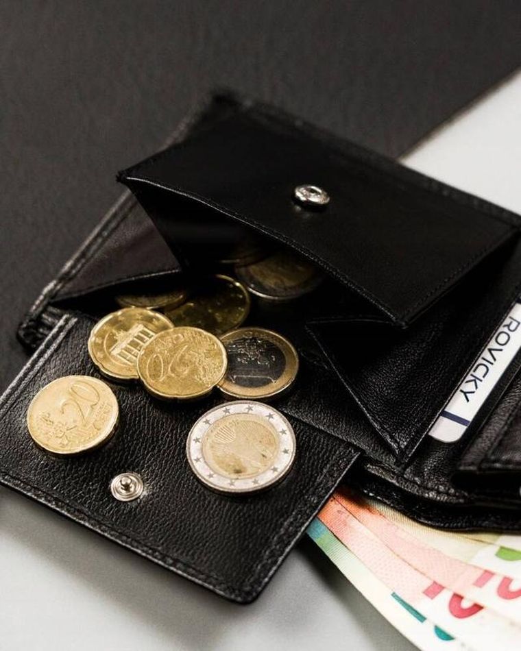 Portfel, czarny, skórzany, RFID, Rovicky