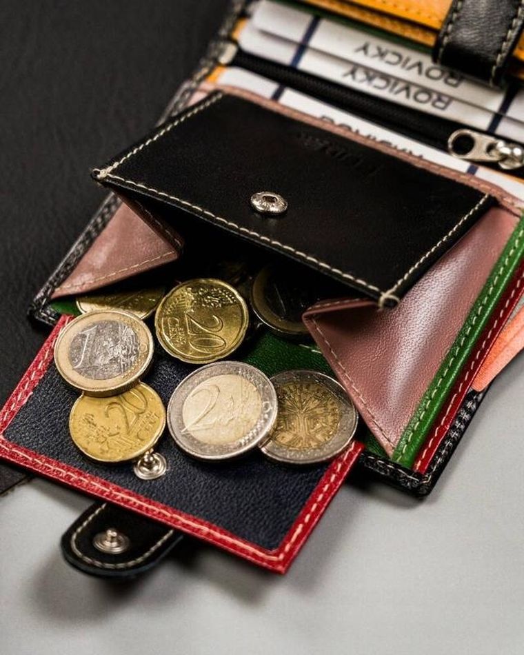 Portfel, czarny, skórzany, RFID, Rovicky