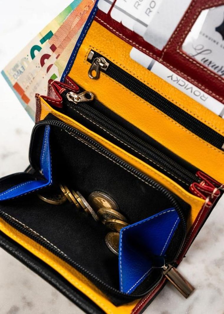 Portfel, czarny, skórzany, Rovicky