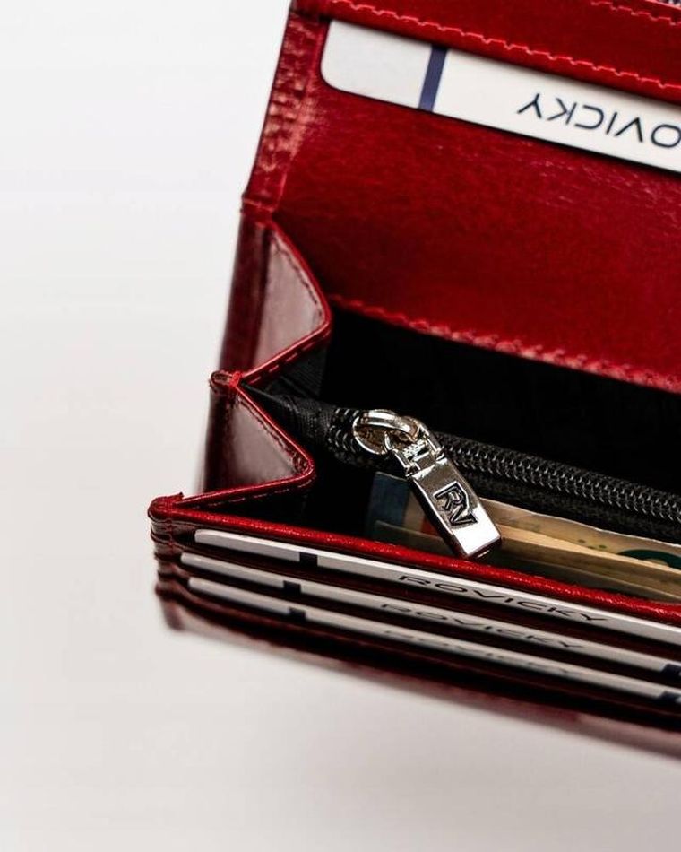 Portfel, czerwony, skórzany, RFID, Rovicky