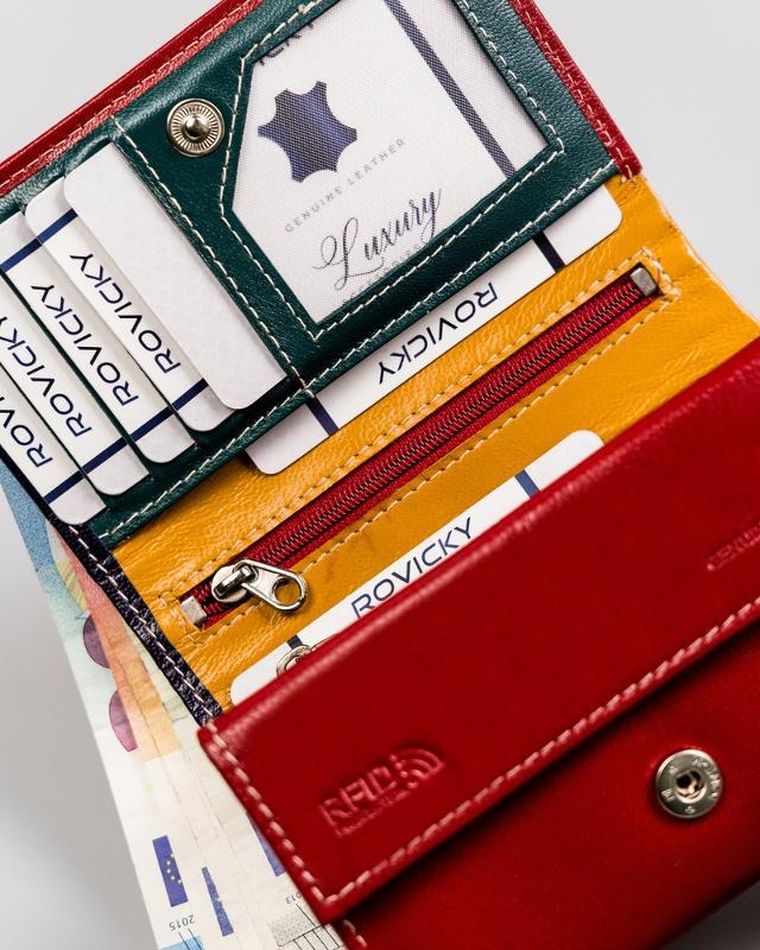 Portfel, czerwony, skórzany, Rovicky