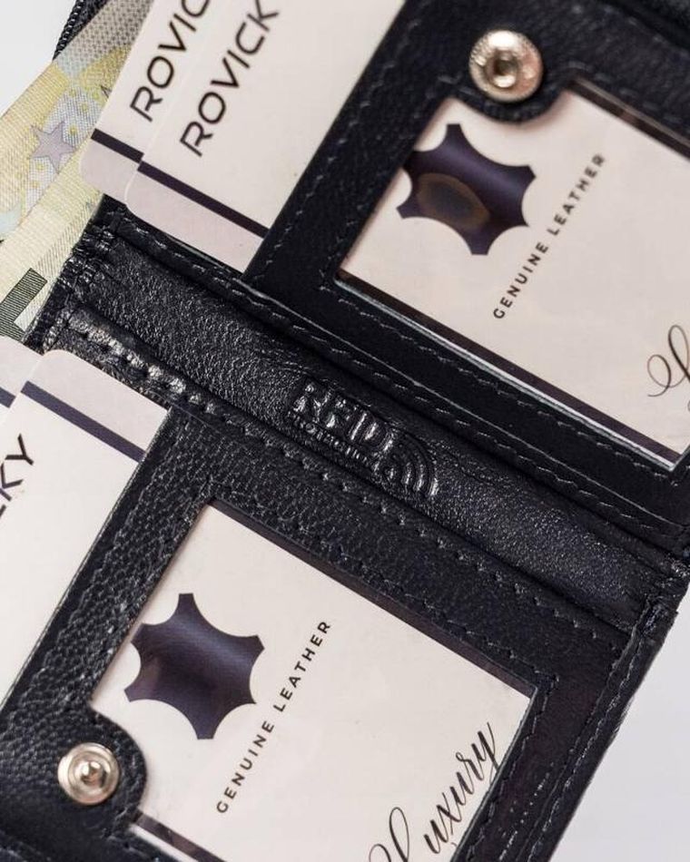 Portfel, granatowy, skórzany, Rovicky