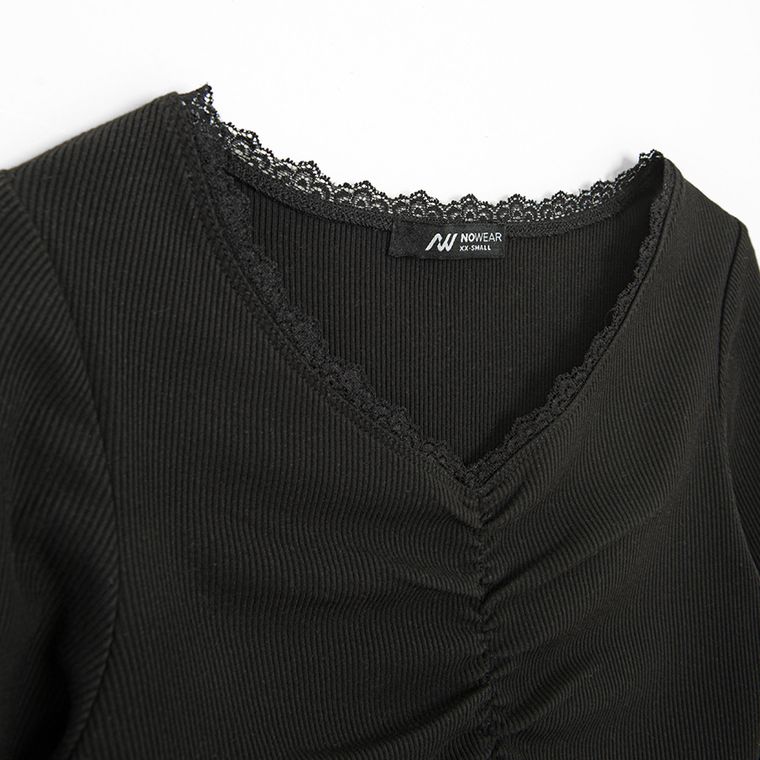 Prążkowana koszulka z domieszką modalu NOWEAR