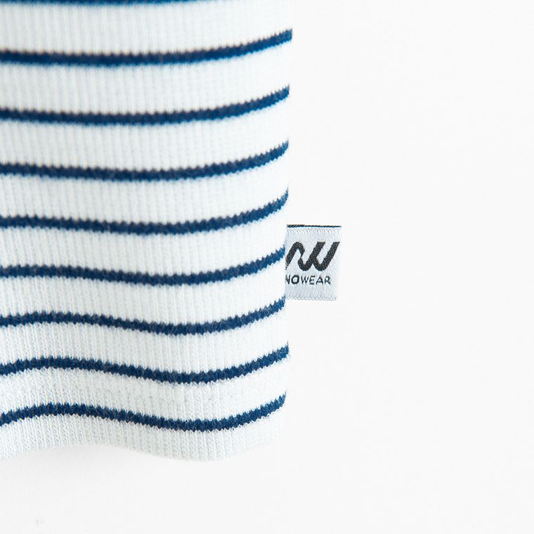 Prążkowany top z domieszką modalu NOWEAR