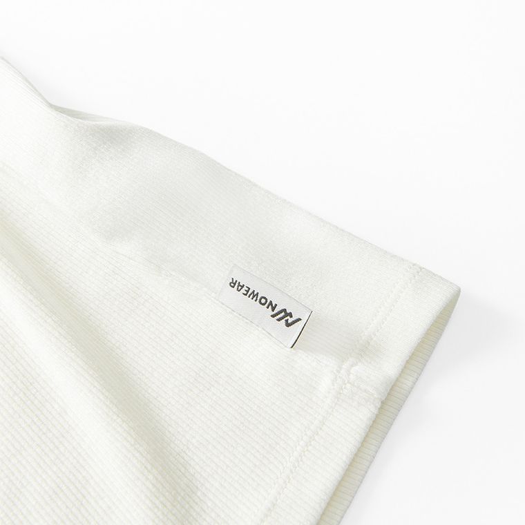 Prążkowany top z domieszką modalu NOWEAR