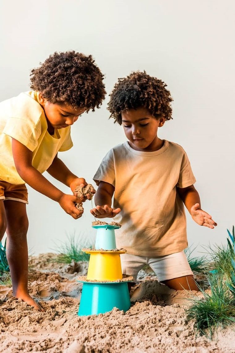 Quut, Alto, zestaw 3 foremek do piasku, wieża, Lagoon Green + Banana Blue