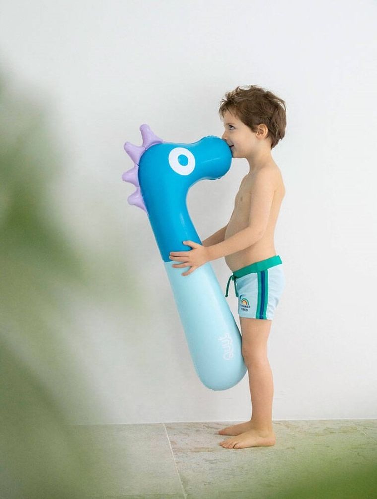 Quut, dmuchany makaron do pływania, konik morski