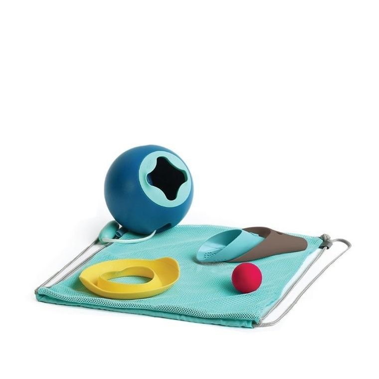 Quut, zestaw plażowy: Mini Ballo + Cuppi + Magic Shapers Heart, wiaderko z akcesoriami