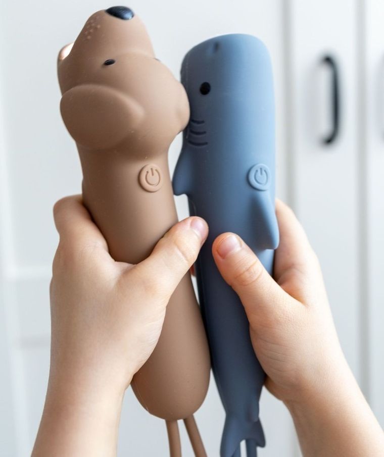 Rabbit & Friends, bezpieczna latarka, Rekin Sharky