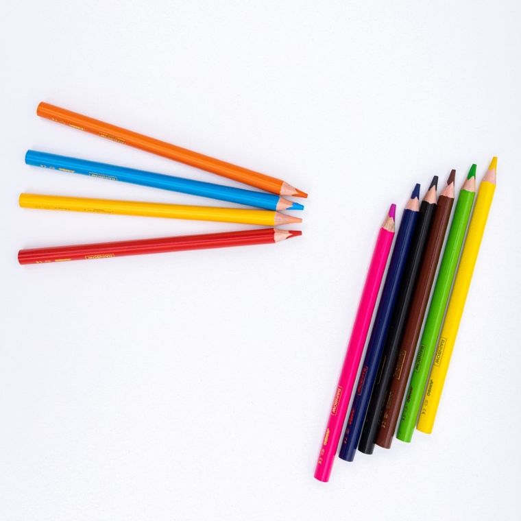 Rainbow High, Jumbo, kredki ołówkowe trójkątne, 10 kolorów